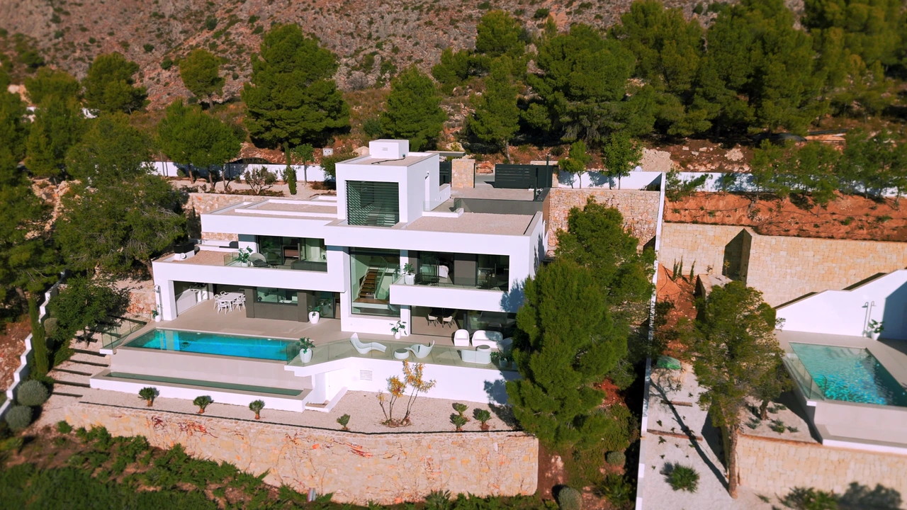 Property preview thumbnail