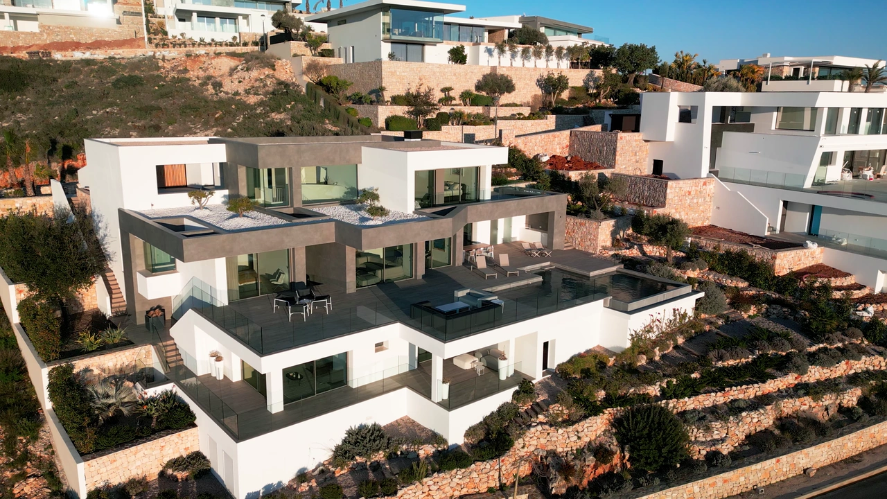 Property preview thumbnail